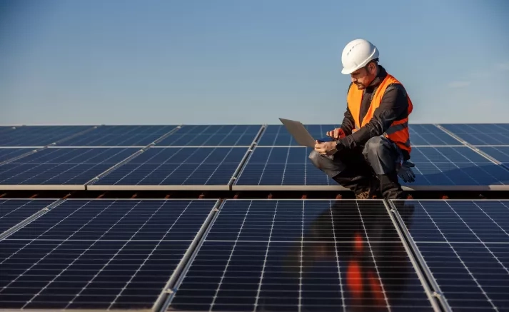 Puissance panneaux solaires